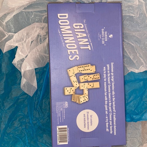 GIANT DOMINOES - Picture 2 of 4